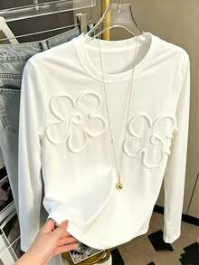 Resyla Women's Floral Textured Round Neck Long Sleeve Casual T-Shirt - White - View 3