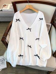 GlowEve CURVE Plus Size Casual V-Neck Argyle Bow Long Sleeve Pullover Sweater - White - View 1