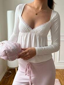 CovetEZ 白色休閒女款對比蕾絲心形領長袖T恤 - 白色 - 查看 6