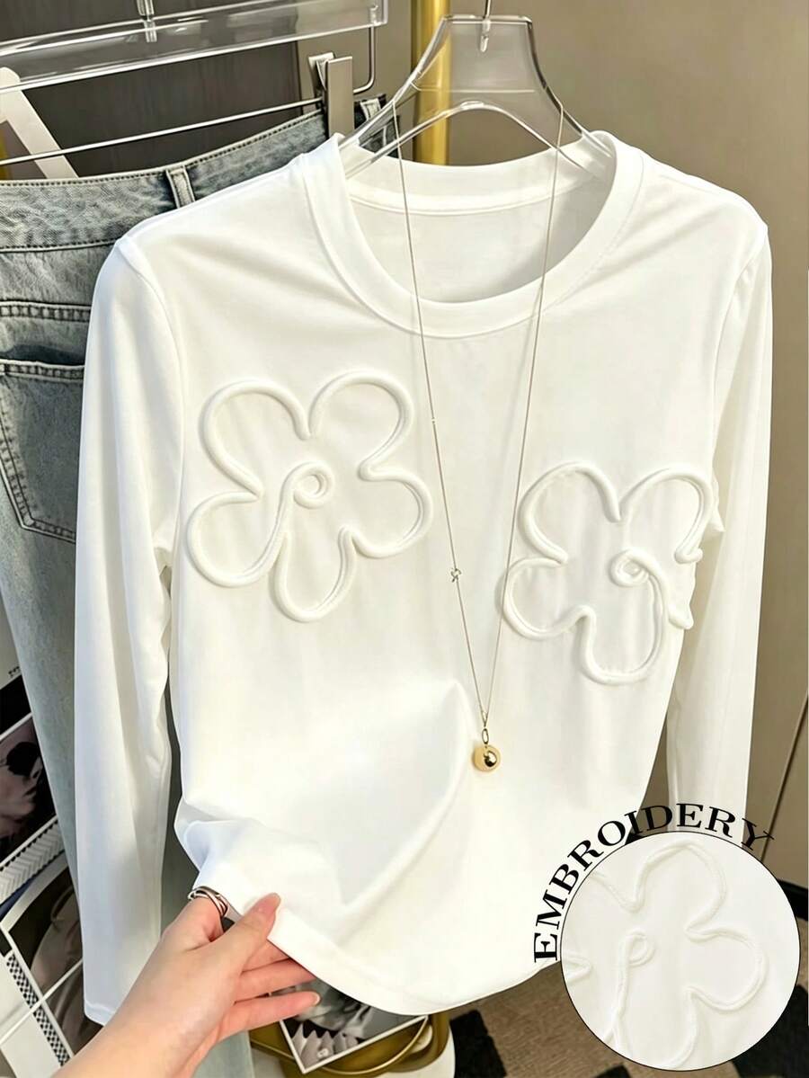 Resyla Women's Floral Textured Round Neck Long Sleeve Casual T-Shirt - White - View 1