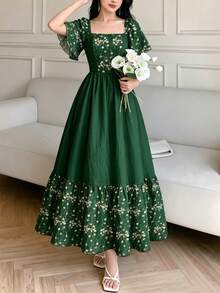 Modelyn 花卉印花時尚方領大喇叭袖短袖洋裝，夏季收腰中長洋裝，花卉圖案酒紅色長洋裝 - 彩色 - 查看 3