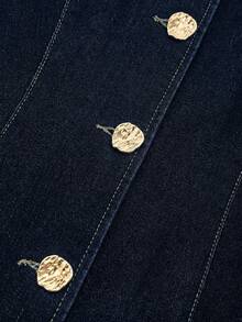 GlowEve CURVE Plus Size Women's Metal Single-Breasted Long Sleeve Fashion Denim Top - Blue - View 4