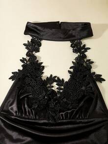 GlowEve Women's Black Satin Spaghetti Strap Mini Dress With Lace Trim, Ruched Waist Design, Slim Fit, Elegant Party Club Wear - Black - View 7