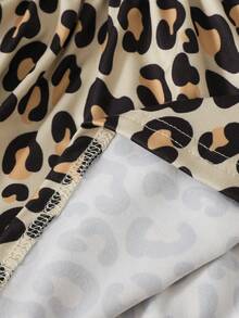 SHEIN Playful Pals 女嬰休閒豹紋圖案不對稱毛絨長袖羅紋洋裝，秋季 - 黑色 - 查看 10