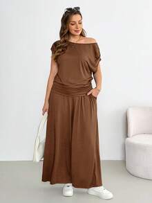 Shapeblank Conjunto de 2 piezas de talla grande con top asimétrico fruncido de unicolor versátil y pantalones holgados con bolsillos - Marrón Mocha - Ver 4
