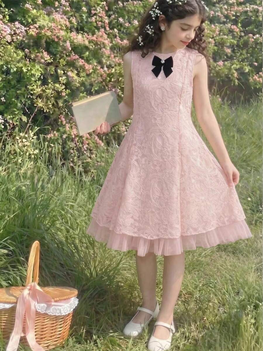 SHEIN 夏季女童杏色蕾絲提花無袖網紗洋裝，3D花朵網紗派對洋裝，適合派對與節慶