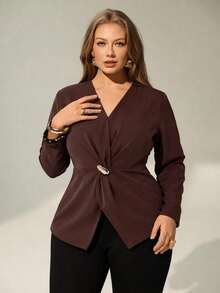 Auralis Plus Size Women's Autumn Fashion Elegant Loose Comfortable Daily Brown Long Sleeve Top, Metal Button V-Neck, Spring/Autumn Outfit, Women's Shirt, Going Out Top/Brown Metal Button Decor Twisted Top/Loose Long Sleeve Shirt/Elegant Commute Office Workplace Outfit Mermaid Style High-End Party Outfit/ - Brown - View 2
