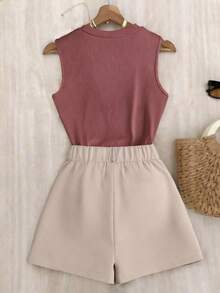 GlowEve CURVE Conjunto de 2 piezas de top de tirantes acanalado de cuello redondo y shorts para mujer de talla grande - Multicolor - Ver 2