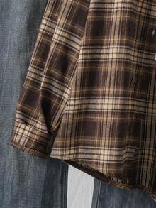SHEIN 1件女款青少年復古學院風校園通勤旅行日常春秋棕黃格紋馬刺繡翻領寬鬆長袖法蘭絨襯衫外套 - 棕色 - 查看 5