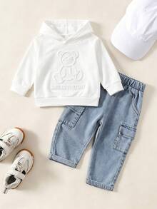 SHEIN Baby Boy 2Pcs Halloween Xmas Outfits, 3D Embossed Bear Hooded Sweatshirt & Denim Cargo Pants Set, Toddler Autumn Winter Back To School Clothes - Multicolor - View 4