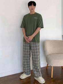 DAZY 春秋軍綠色字母印花針織面料上衣搭配格紋鬆緊腰長褲男士居家休閒套裝 - 彩色 - 查看 8
