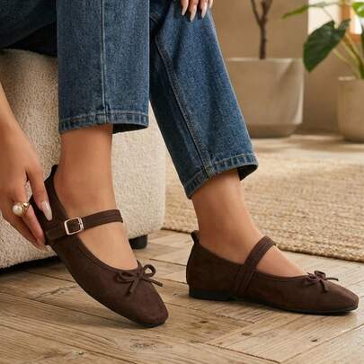Balerinas Beige para Mujer con Correa Ajustable y Moño Decorativo