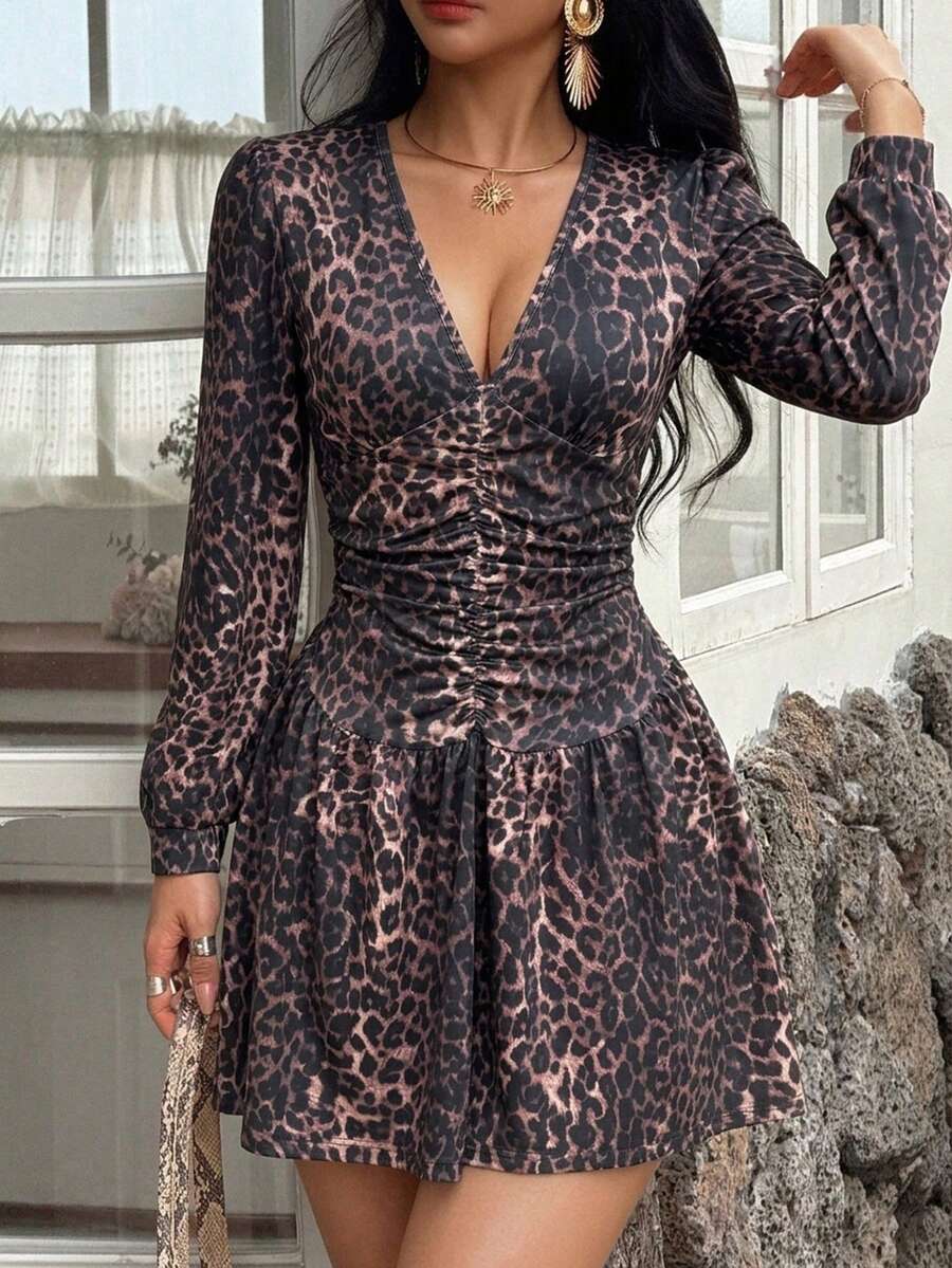SHEIN Vintage Sexy Dark Brown Leopard Print Deep V-Neck Ruched Waist Long Sleeve Mini Dress Night Out Going Out Autumn - Brown - View 1