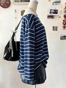 Lalippa 女款藍色拼色條紋單肩長袖寬鬆休閒T恤 - 彩色 - 查看 3