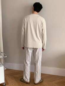 DAZY 男士春秋長袖素色杏色T恤與條紋長褲家居服套裝 - 彩色 - 查看 2