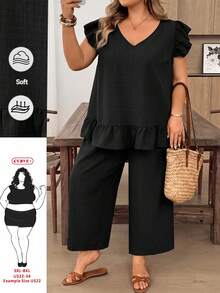 SHEIN CURVE+ 2件組大尺碼女款純色後背單排鈕扣短袖襯衫與長褲套裝 - 黑色 - 查看 1