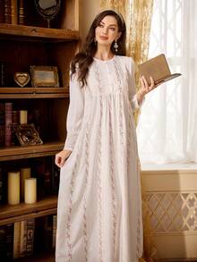 PalaceNights Court Style Small Stand Collar Heavy Embroidery Loose Long Sleeve Nightgown - White - View 4
