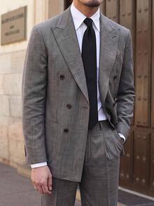 HIMLAND Mens Stylish Grey Double-Breasted Suit Set Modern Fit For Business And Formal Occasions
Mens Elegant Grey Two-Piece Suit Blazer - Grey - View 12