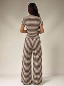 SHEIN PETITE 女款休閒條紋前開襟短袖上衣與寬腿褲兩件套，春夏休閒兩件套，舒適女款兩件套 - 摩卡棕 - 查看 2