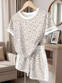 SHEIN Summer/Autumn Girls Casual Fashion Creative Leopard Print Daily Style Comfortable Short Sleeve T-Shirt Set, Suitable For Girls To Wear Comfortable Summer/Autumn Style, Simple Daily Style Outfit - Multicolor - View 1