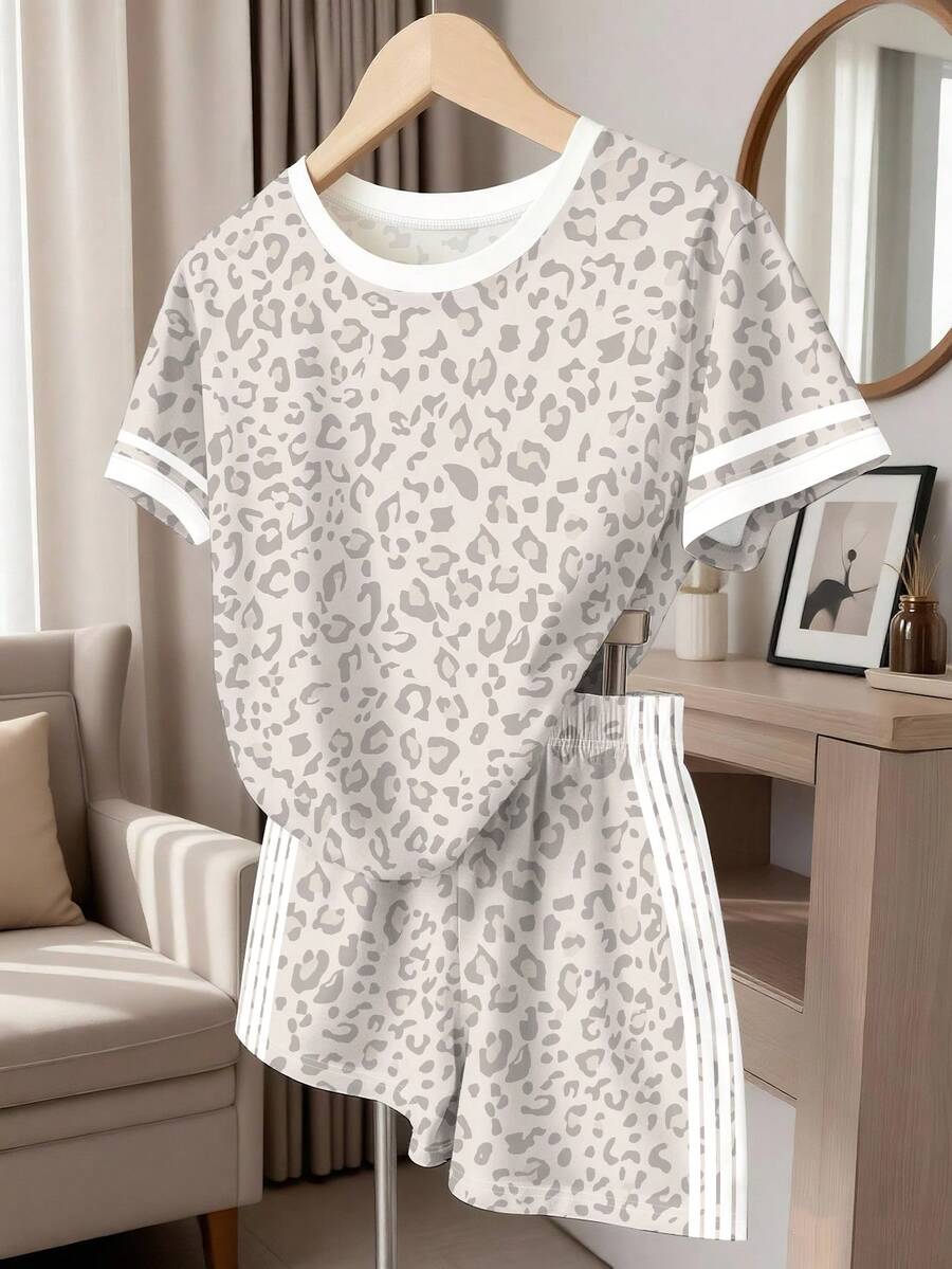 SHEIN Summer/Autumn Girls Casual Fashion Creative Leopard Print Daily Style Comfortable Short Sleeve T-Shirt Set, Suitable For Girls To Wear Comfortable Summer/Autumn Style, Simple Daily Style Outfit - Multicolor - View 1