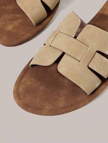 Styleloop European And American Style, Hollow Slippers Women's Summer New Flat Bottom Outer Wear Versatile Beach Vacation Leisure Sandals - Apricot - View 5