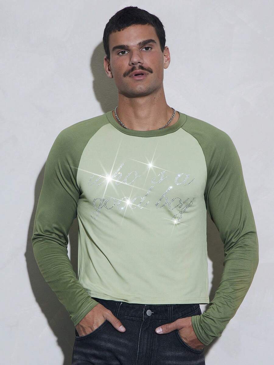 FeverCity Camiseta de hombre con bloques de color, patchwork, letras y pedrería - Multicolor - Ver 1