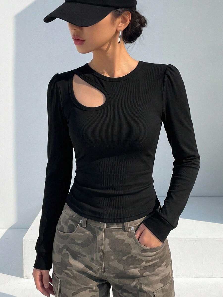DAZY 女款素色鏤空修身百搭日常休閒長袖T恤 - 黑色 - 查看 1