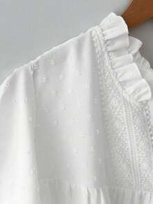 Linhara CURVE Blus Wanita Kasual untuk Liburan, Warna Polos, Berlubang, Berkerah V, Lengan Panjang, Musim Semi/Panas/Gugur - Putih - View 5