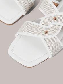 Styleloop Women Shoes Multi-Colored Canvas Splicing Square Toe Flat Bottom Cross Sandals, Simple Casual Style, Suitable For Daily Commuting, Vacation Travel - White - View 5