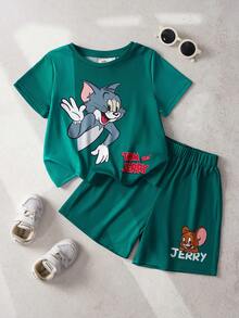 TOM & JERRY X SHEIN 小男孩卡通印花短袖T恤與短褲休閒套裝 - 綠色 - 查看 1