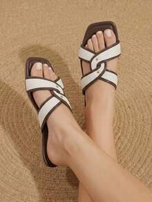 Styleloop Women Shoes Multi-Colored Canvas Splicing Square Toe Flat Bottom Cross Sandals, Simple Casual Style, Suitable For Daily Commuting, Vacation Travel - Brown - View 10