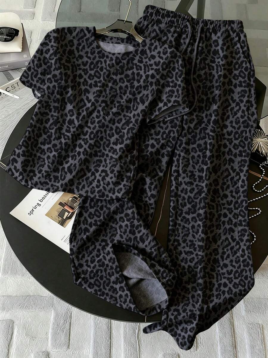 Resyla Leopard Print Digital Print Fashion Minimalist Women's Round Neck Short Sleeve T-Shirt & Long Pants Set, Gift For Friends - Dark Grey - View 1