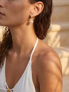 SHEIN Swim 1 Pair Fashionable Luxury Copper Micro-Inlaid Zirconia Pearl Earrings, Elegant And Sophisticated, Suitable For Women To Wear Casually Or On Dates - Gold - View 4
