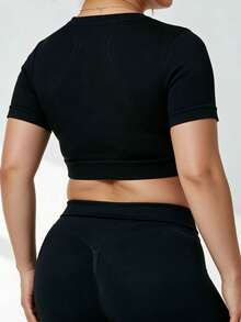 Solea Cove Women's Plus Size Solid Color Raglan Short Sleeve Cropped Sports T-Shirt Gym Sports Black Summer - Black - View 2
