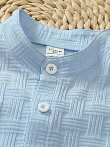 SHEIN 2pcs/Set Young Boy Outfit Set, Textured Woven Stand Collar Button Down Light Blue Shirt & Solid White Elastic Waist Shorts, Preppy Summer Kids Casual - Blue - View 8