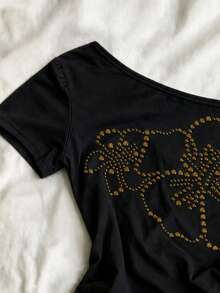 IslaSuriya 女款 T-shirt，不對稱肩短袖修身 T-shirt，優雅女款 T-shirt，適合日常穿著與約會場合，女款短袖上衣，夏季女款上衣，最新女款上衣，花卉圖案 T-shirt，水鑽 T-shirt - 彩色 - 查看 3