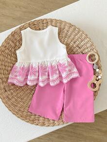 SHEIN Playful Pals 新生女嬰夏季無袖圓領前扣蝴蝶結下擺刺繡彈性腰直筒褲套裝 - 粉色 - 查看 2