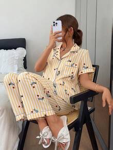Napfluff 經典翻領臘腸狗印花短袖長褲條紋女款居家睡衣套裝 - 黃色 - 查看 4