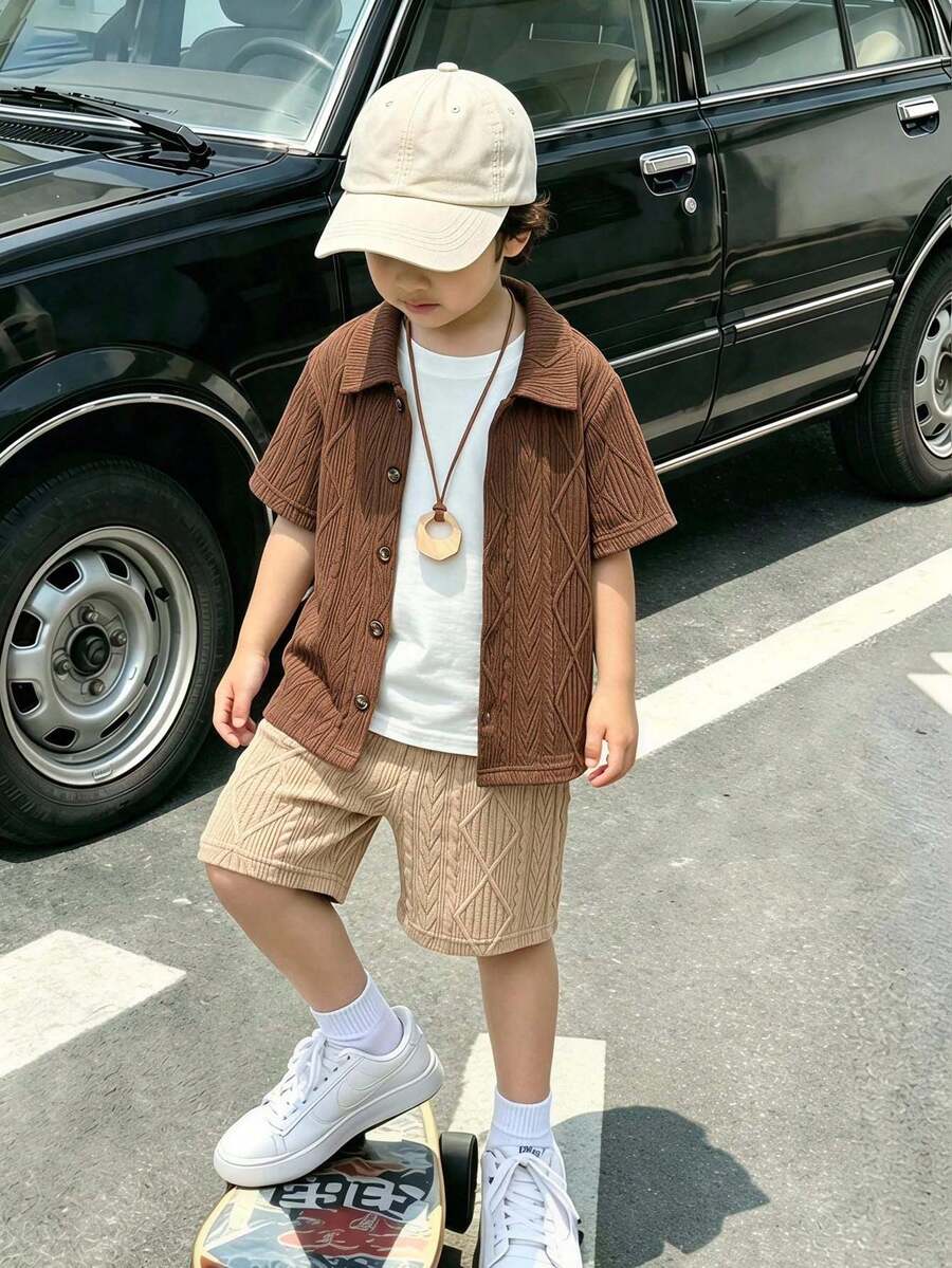 SHEIN 男童紋理條紋針織襯衫與短褲兩件套,休閒日常穿著,旅行度假,夏季 - 棕色 - 查看 1