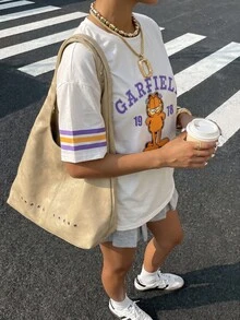 Muchica GARFIELD | SHEIN 休閒極簡圓領短袖寬鬆女款T恤，適合夏季，聯名印花圖案，適合外出、街頭穿搭、機場、時尚、返校季、Y2K、派對、海灘度假、假期 - 彩色 - 查看 6