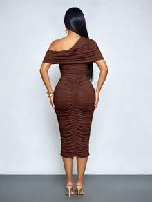 SOLERSUN Women's Sexy Ruched Asymmetrical Shoulder Bodycon Dress,Sexy Purple One Shoulder Bodycon Dress - Chocolate Brown - View 2