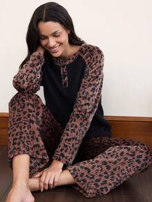 Doze Lane Casual Modest Simple Leopard Print Plush Raglan Sleeve Button Decor Long Sleeve Pants Women's Pajama Set Lounge Sleep Black And White Brown Autumn - Multicolor - View 5
