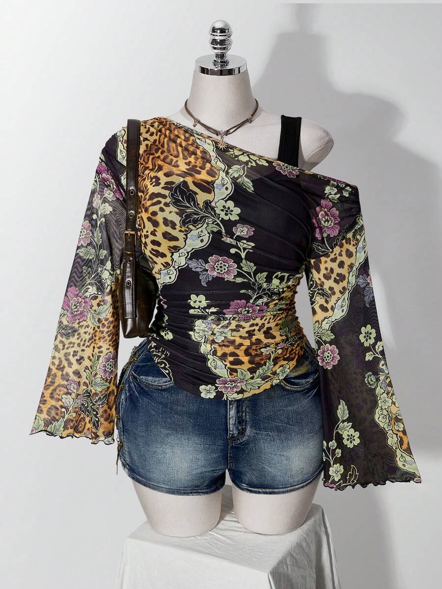 SHEIN ICON Women's Plus Size New Chinese Style Floral Print Asymmetrical Shoulder Bell Sleeve T-Shirt - Black - View 1