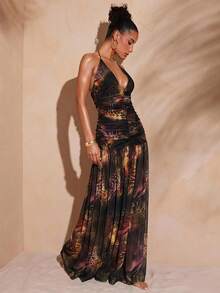 Hauture Sexy Summer Vacation Abstract Printed Deep Plunge Ruched Halter Open Back Maxi Dress - Multicolor - View 4