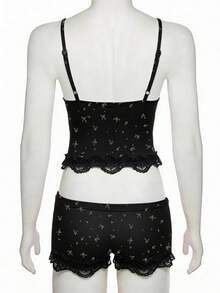 Jouncy Setelan Kasual 2 Potong Wanita dengan Atasan Camisole Motif Patchwork Renda dan Celana Pendek untuk Sehari-hari - Hitam - View 5