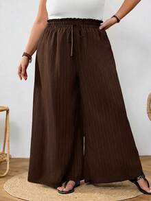 SHEIN CURVE+ Celana Panjang Ukuran Besar Warna Polos Pinggang Tinggi Kaki Lebar, Desain Pinggang Paper Bag, Cocok Untuk Liburan Musim Panas di Pantai - Coklat - View 5