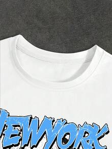 Manfinity EMRG 男士 2000 年代復古白色短袖 T 恤 + 藍色迷彩喇叭褲 2 件套，美式街頭 NEWYORK 字母骷髏印花套裝，休閒音樂節派對度假旅行哥德 Y2K 寬鬆圓領上衣彈性腰迷彩寬腿喇叭褲組合 - 彩色 - 查看 5