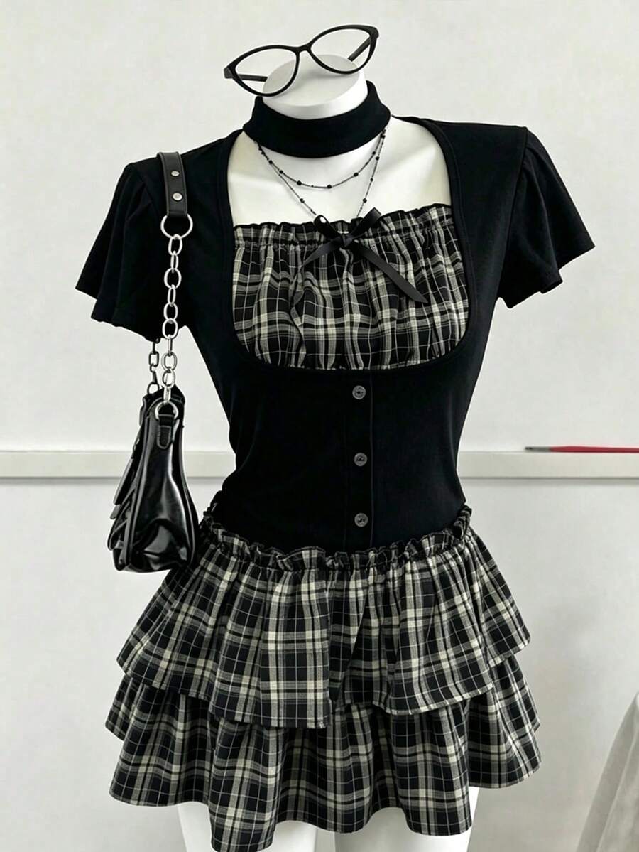 FRIFUL 女款掛脖泡泡短袖收腰T恤,格紋布料拼接與鈕扣裝飾,甜辣風,夏季 - 黑色 - 查看 1