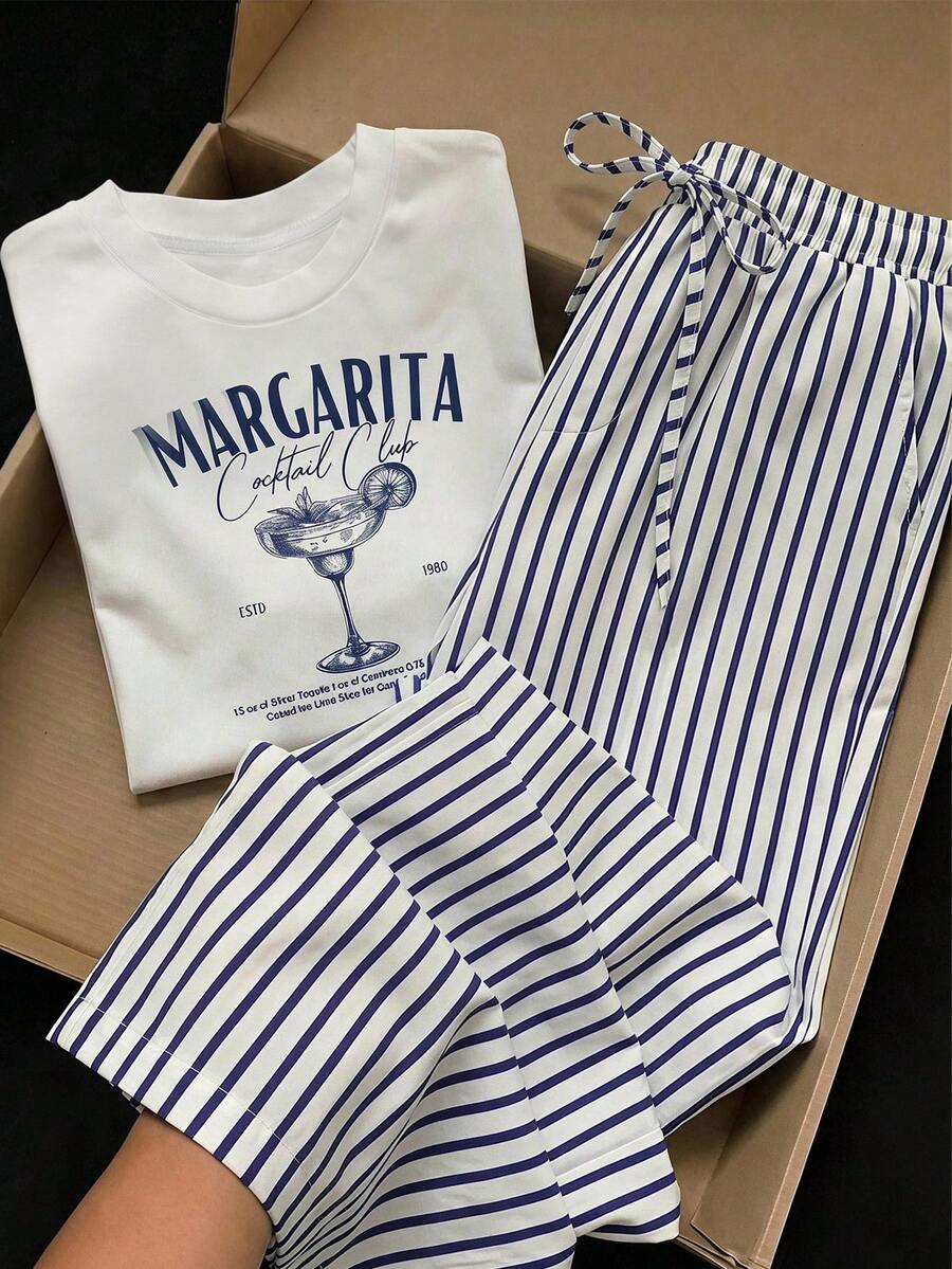 Comfortcana 2件組女款大尺碼休閒度假套裝,白色紅酒杯圖案T恤搭配藍色條紋字母印花長褲,適合夏季,藍色系休閒度假穿搭 - 彩色 - 查看 1